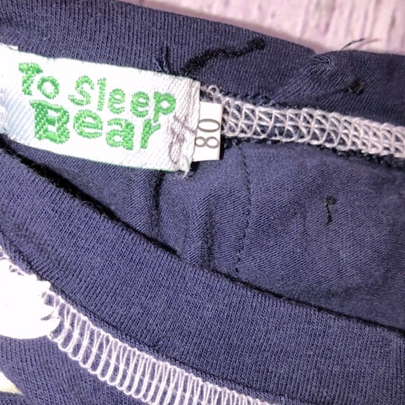 To sleep bear size 80/12-18 months pajama onesie moose print - Picture 3 of 5